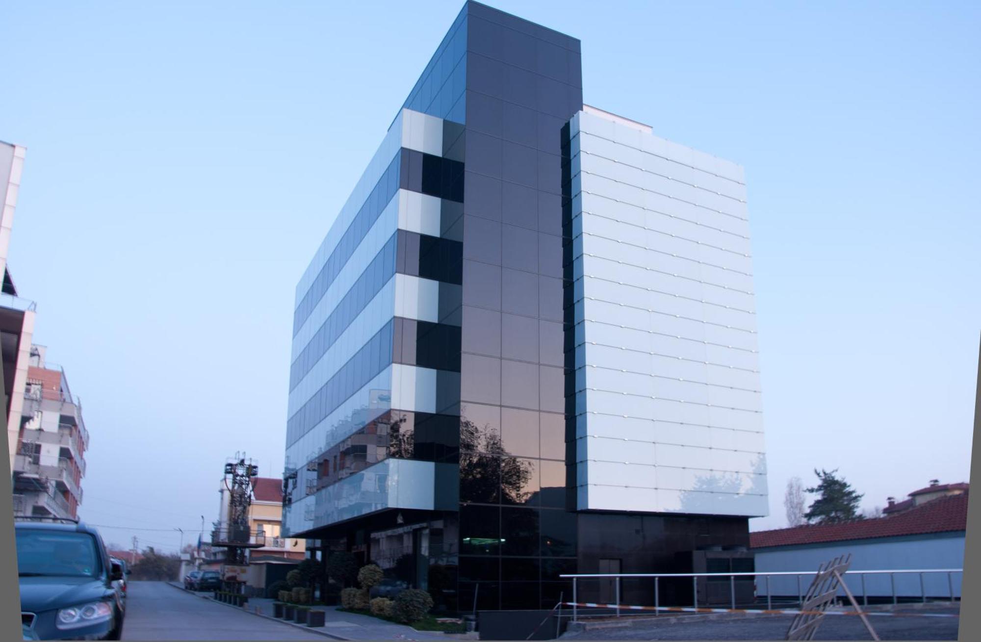 Fashion - Free Parking Hotel